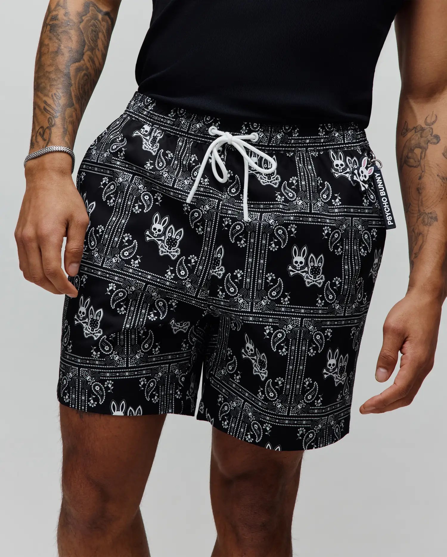MB1000053-BLK_2.jpg