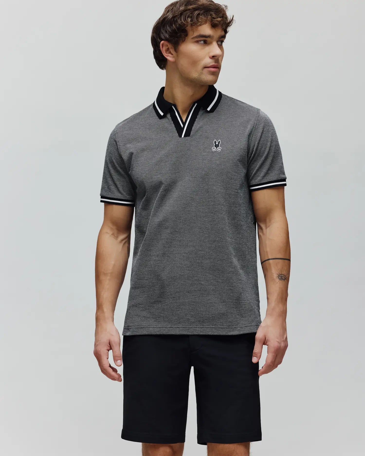 MT0100234-BLK_2.jpg