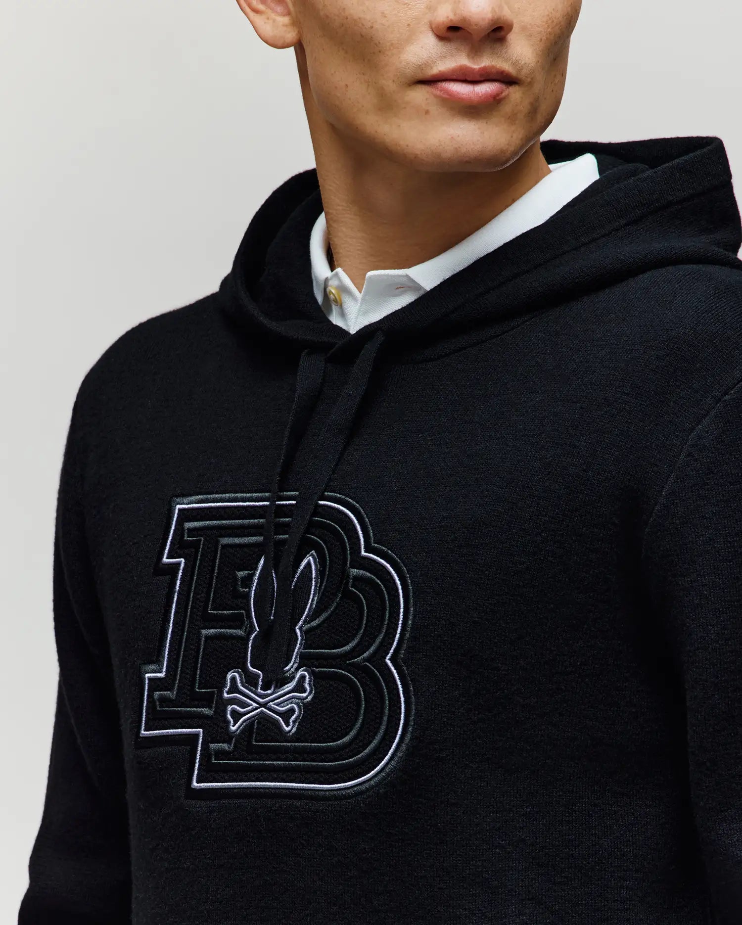 MT0400046-BLK_3.jpg
